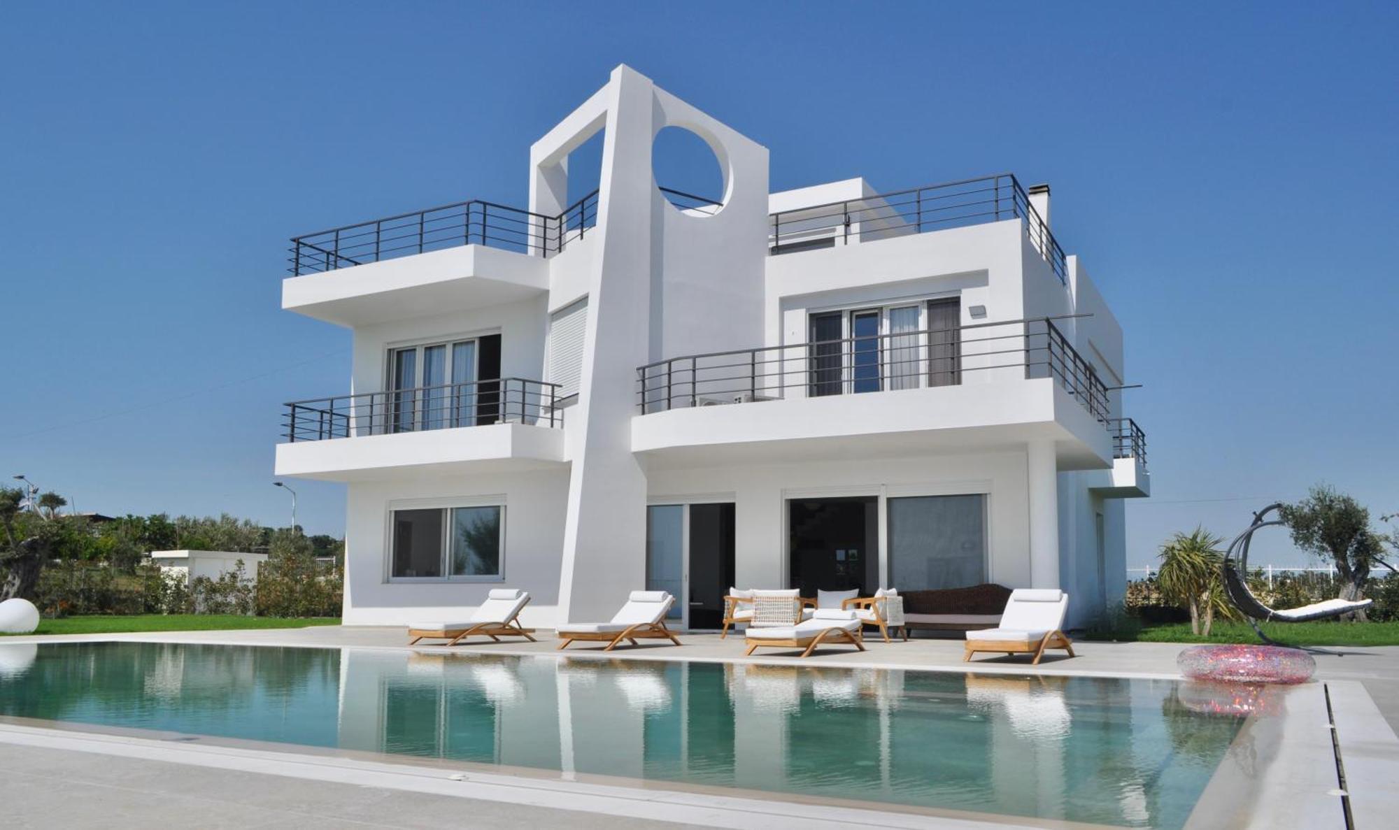 Villa Esmi Durres Kryemëdhej Екстериор снимка