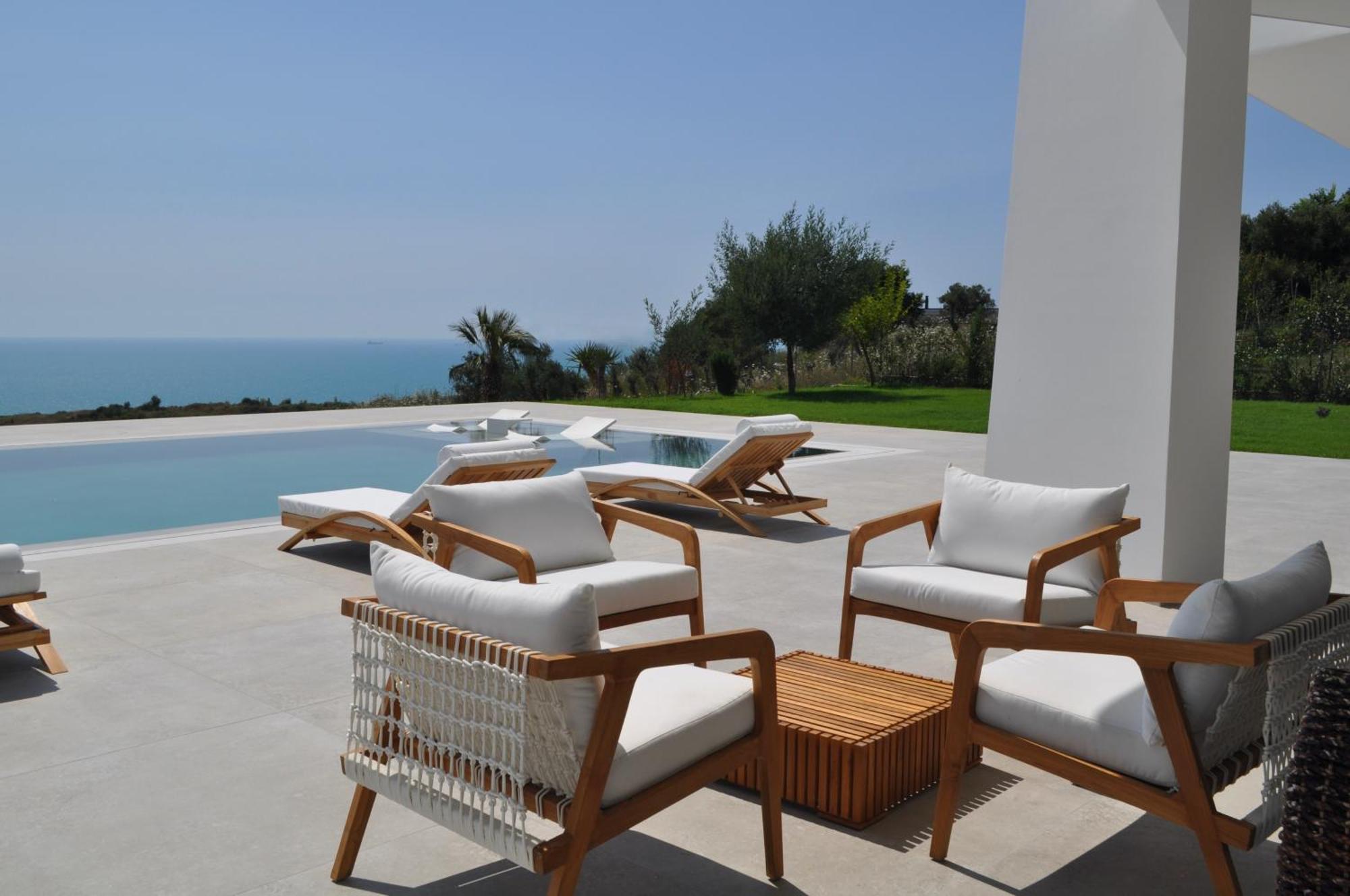 Villa Esmi Durres Kryemëdhej Екстериор снимка