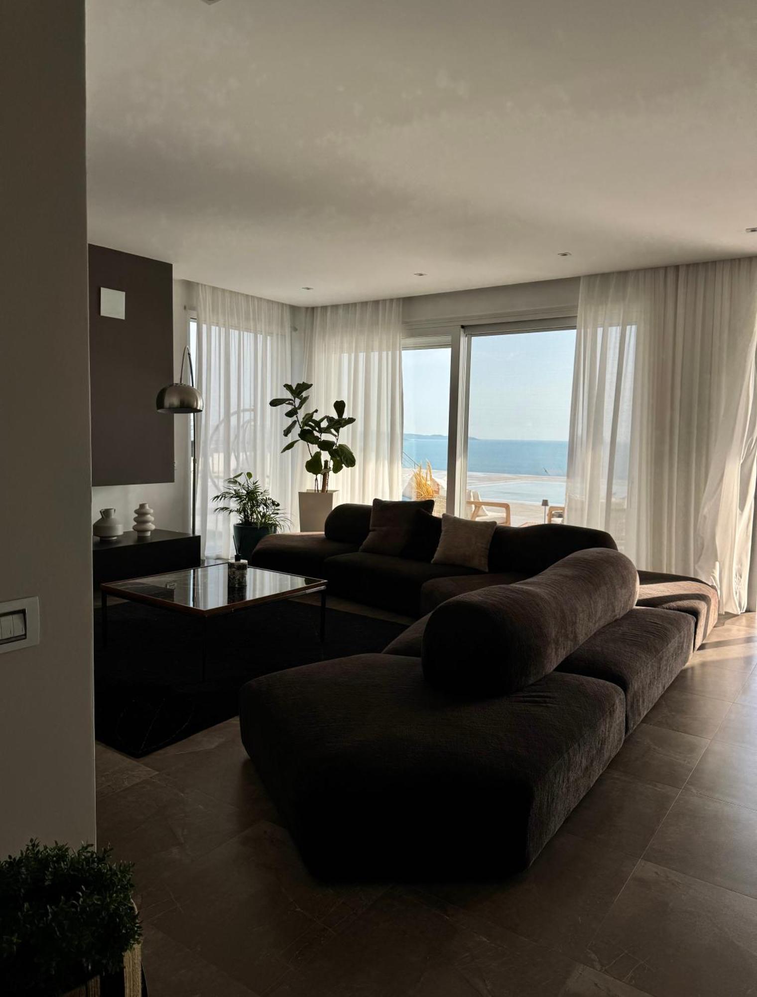 Villa Esmi Durres Kryemëdhej Екстериор снимка