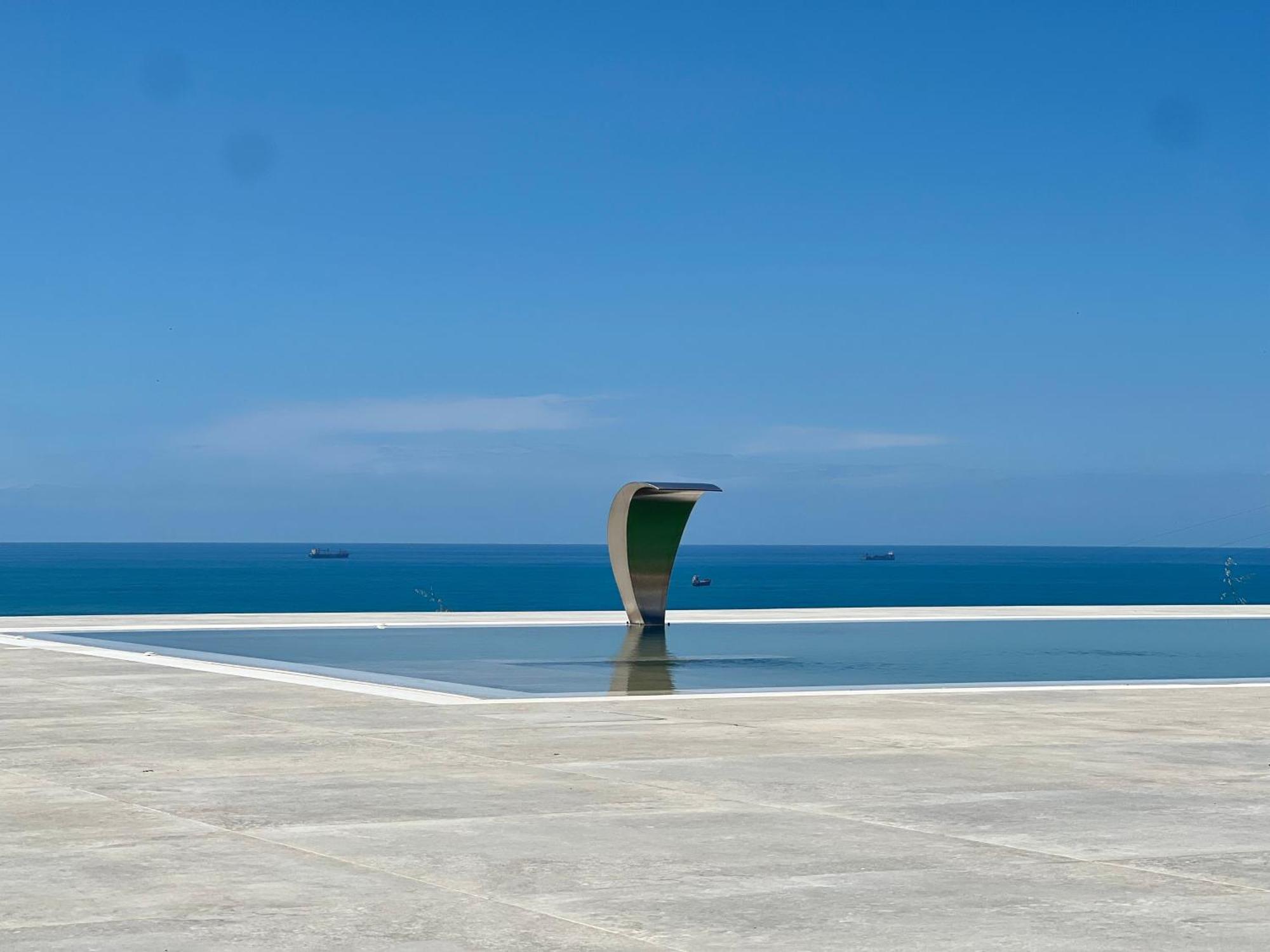 Villa Esmi Durres Kryemëdhej Екстериор снимка